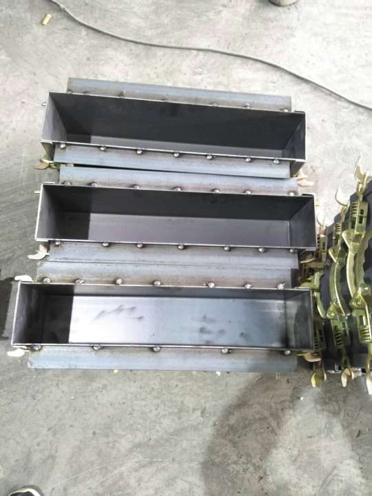 預制混凝土路沿石鋼模具 預制混凝土路沿石鋼模具